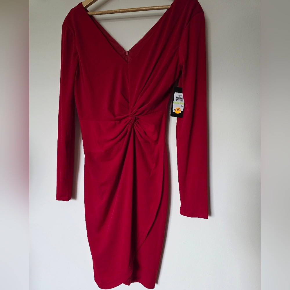 GUESS Women's Knot Detail Fitted Long Sleeve V-Neck Dress Sz. 4 - Picture 2 of 7